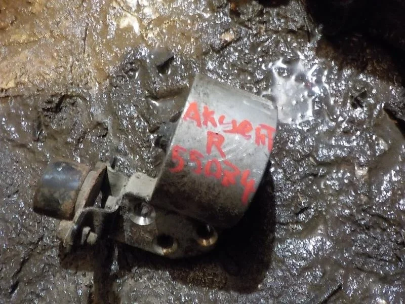 Опора двигателя Hyundai Accent II (1999—2012)