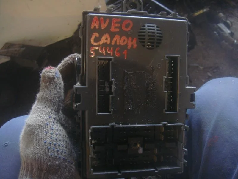 Блок предохранителей Chevrolet Aveo I рестайлинг (2006—2012)