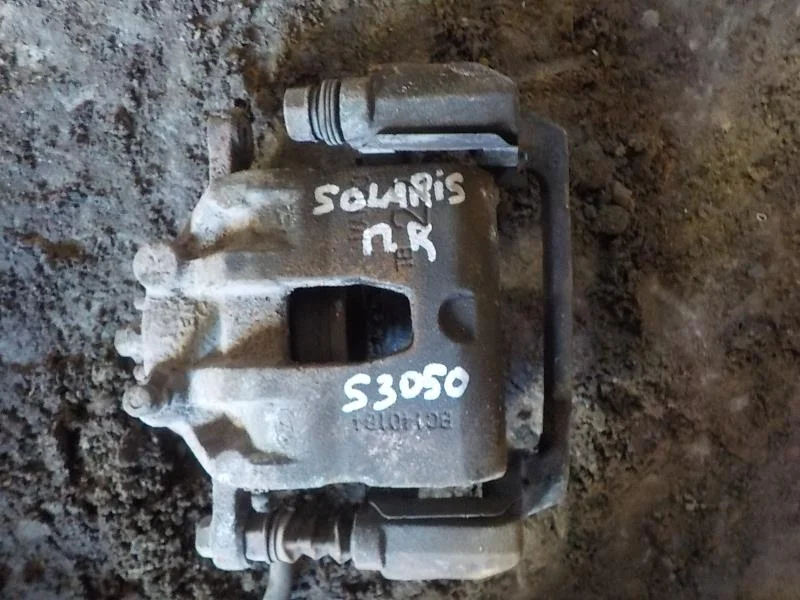 суппорт Hyundai Solaris I (2010—2014) Перед Право