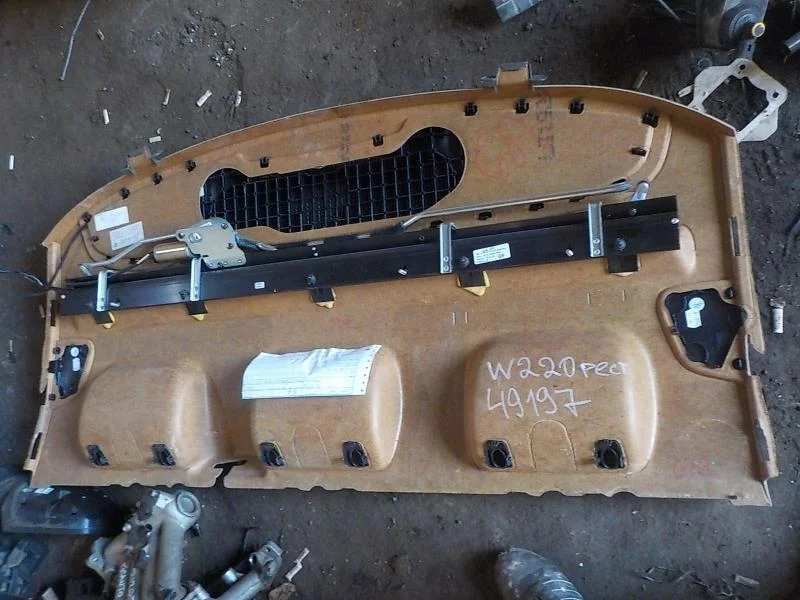 Полка багажника Mercedes-Benz S-класс W220 рестайлинг (2002—2005)