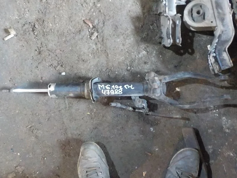 амортизатор Mazda 6 GH (2007—2009) Перед Лево