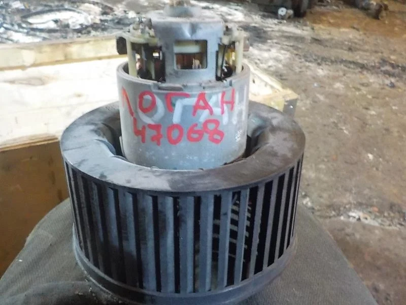 Моторчик печки Renault Duster I (2010—2015)