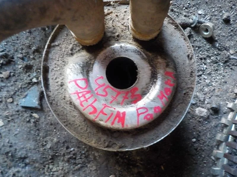 Радиатор масляный Nissan Navara D40 (2004—2010)