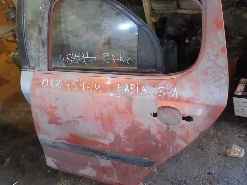 Дверь Skoda Fabia II (2007—2010) Зад Лево