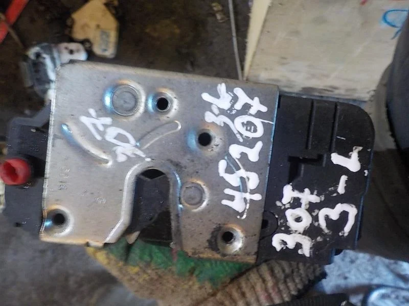 Замок двери Peugeot 206 I (1998—2012) Зад Лево