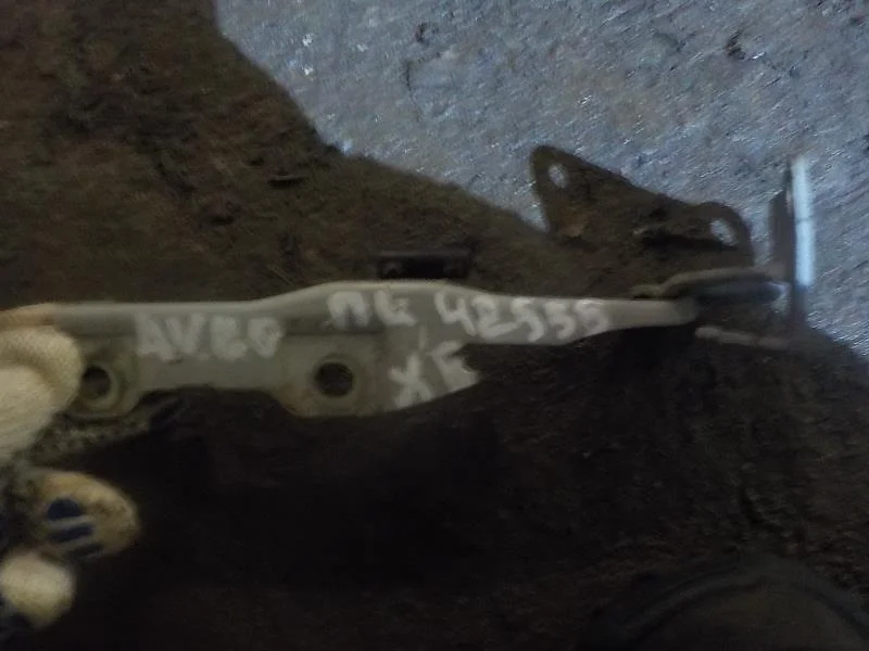 Петля капота Chevrolet Aveo I рестайлинг (2006—2012)