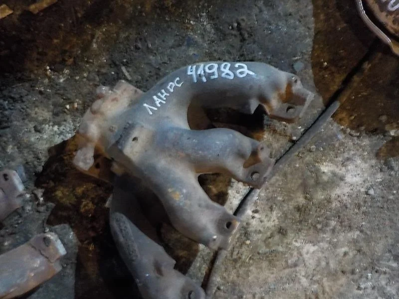 Коллектор выпускной Chevrolet Lanos I (2002—2009)