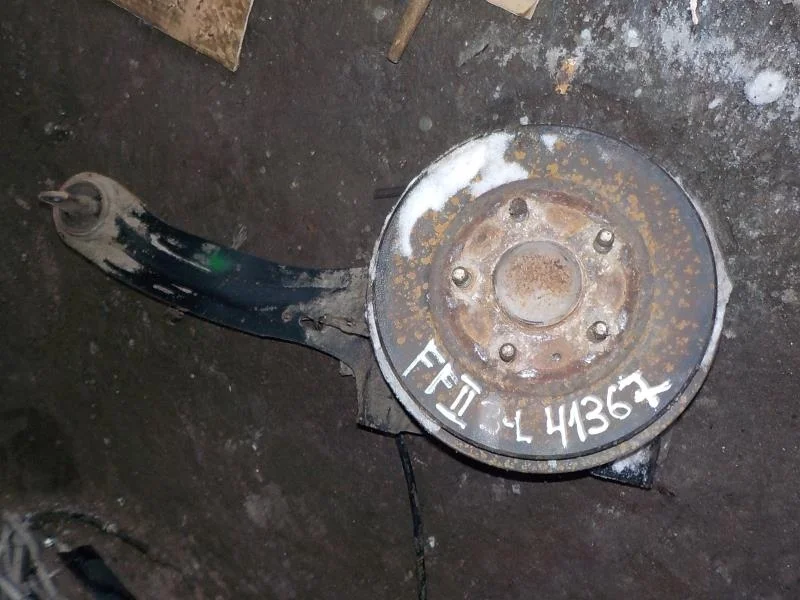 продольный рычаг Ford Focus II (2005—2008)