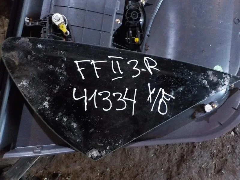 стекло Ford Focus II рестайлинг (2007—2011)