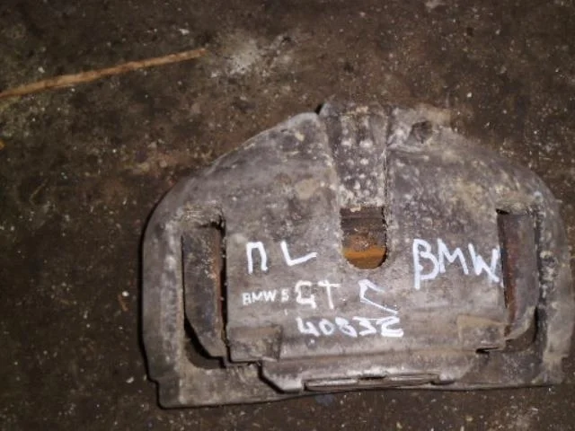 суппорт BMW 5 серия GT F07 рестайлинг (2013—2017) Перед Право