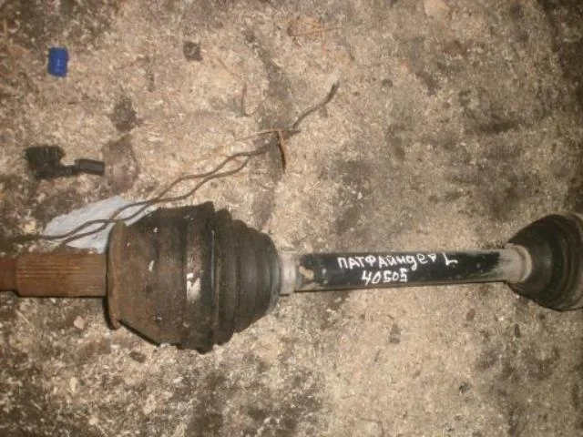 Привод Nissan Pathfinder III рестайлинг (2010—2014) Зад Лево