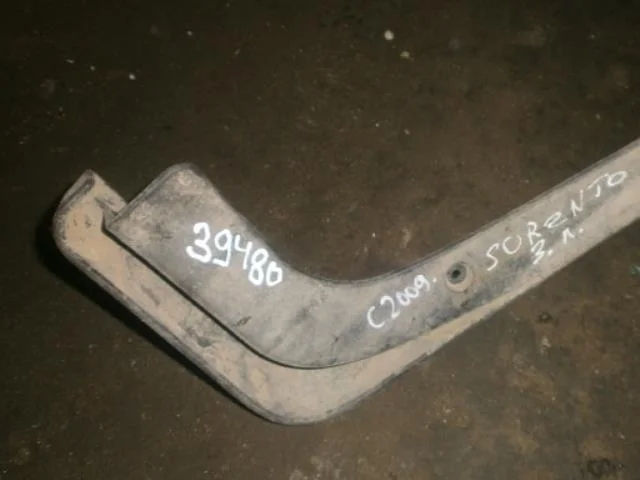 Брызговик Kia Sorento II рестайлинг (2012—2021) Зад Лево