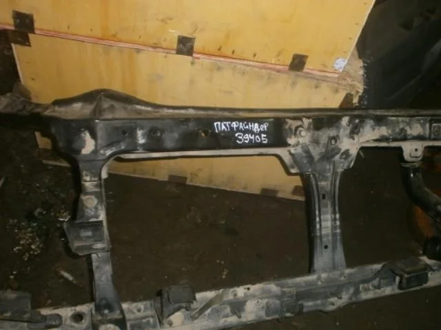 Телевизор Nissan Pathfinder III (2004—2010)