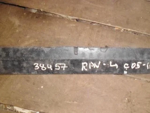 Абсорбер бампера Toyota RAV4 III (2005—2010) Перед