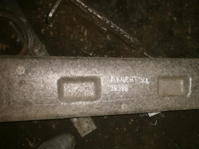 Абсорбер бампера Hyundai Accent II (1999—2012) Зад