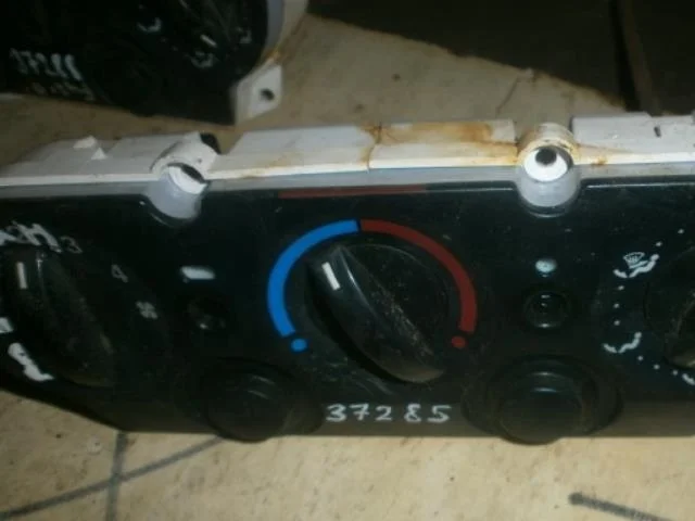 регулятор печки Ford Fusion I рестайлинг (2005—2012)