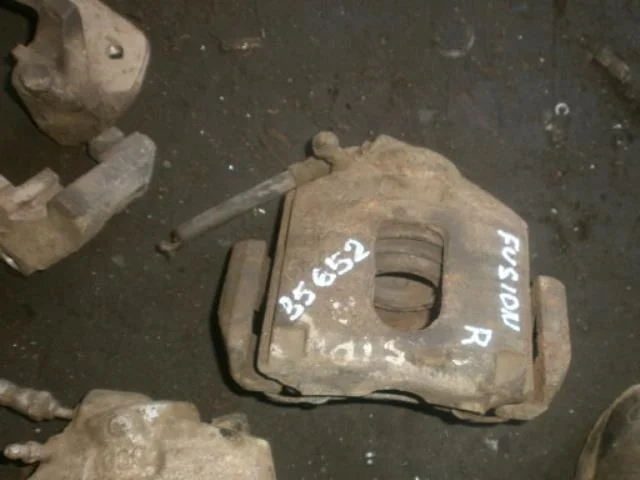 суппорт Ford Fusion I рестайлинг (2005—2012) Перед Право