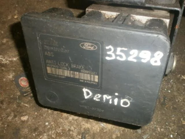 Блок управления ABS Ford Fusion I (2002—2005)