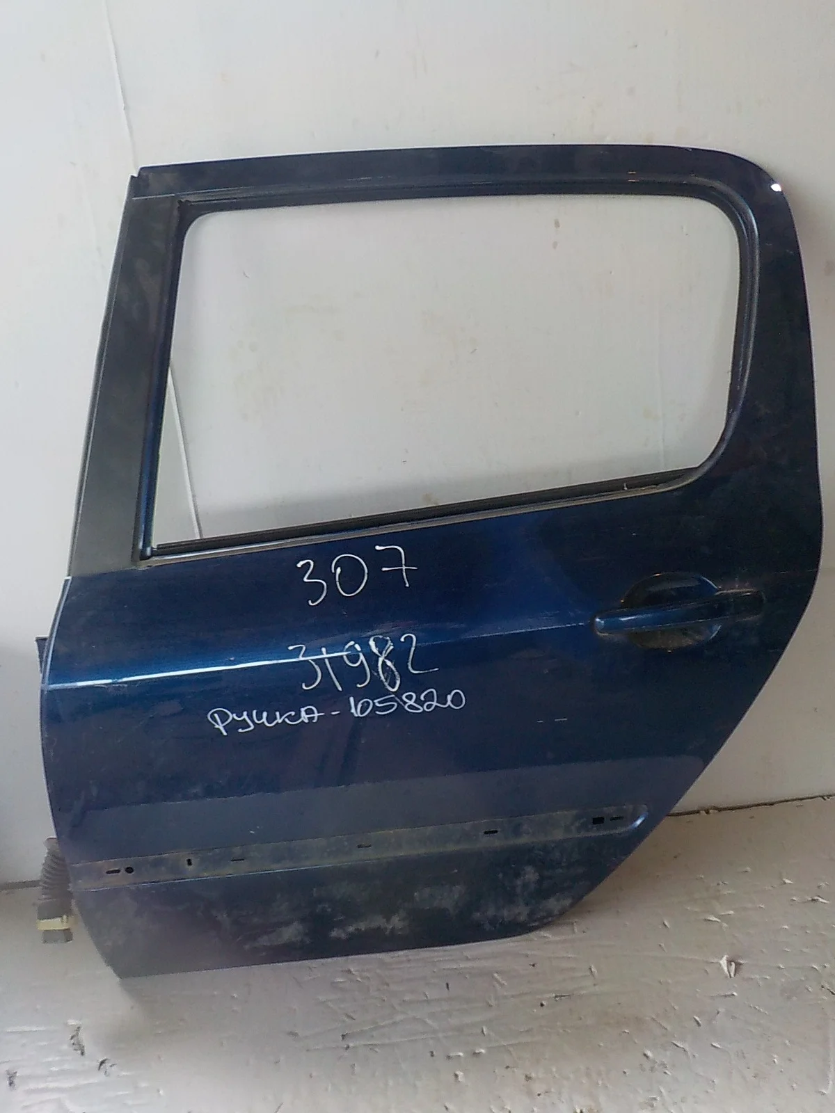 Дверь Peugeot 307 3C (2001—2005) Зад Лево