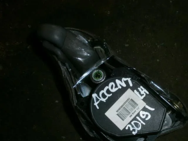 Ремень безопасности Hyundai Accent II (1999—2012) Перед Лево