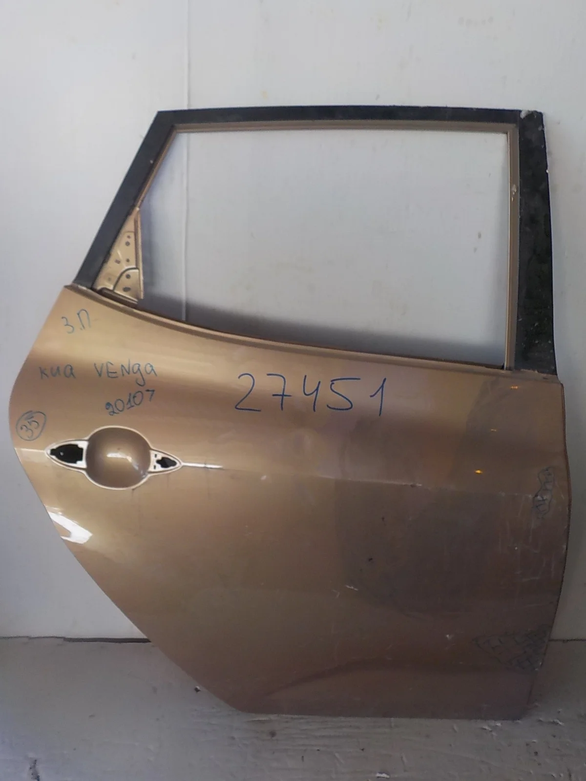 Дверь Kia Venga I (2009—2014) Зад Право