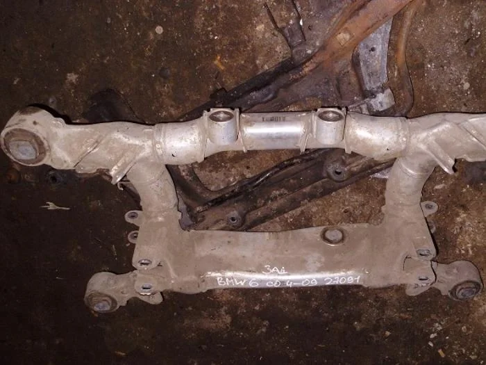 Балка задняя BMW 6 серия E63/E64 (2003—2007) Зад