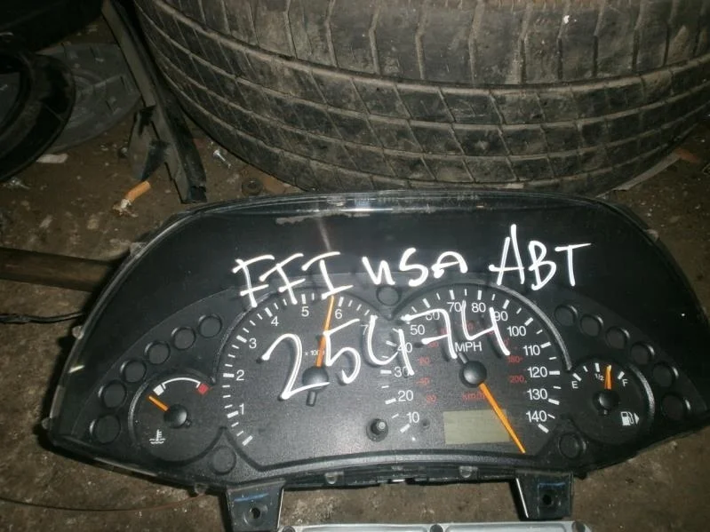 Панель приборов Ford Focus I (1998—2004)