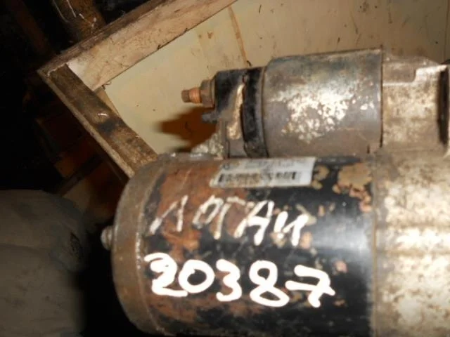 Стартер Renault Logan I (2004—2009)