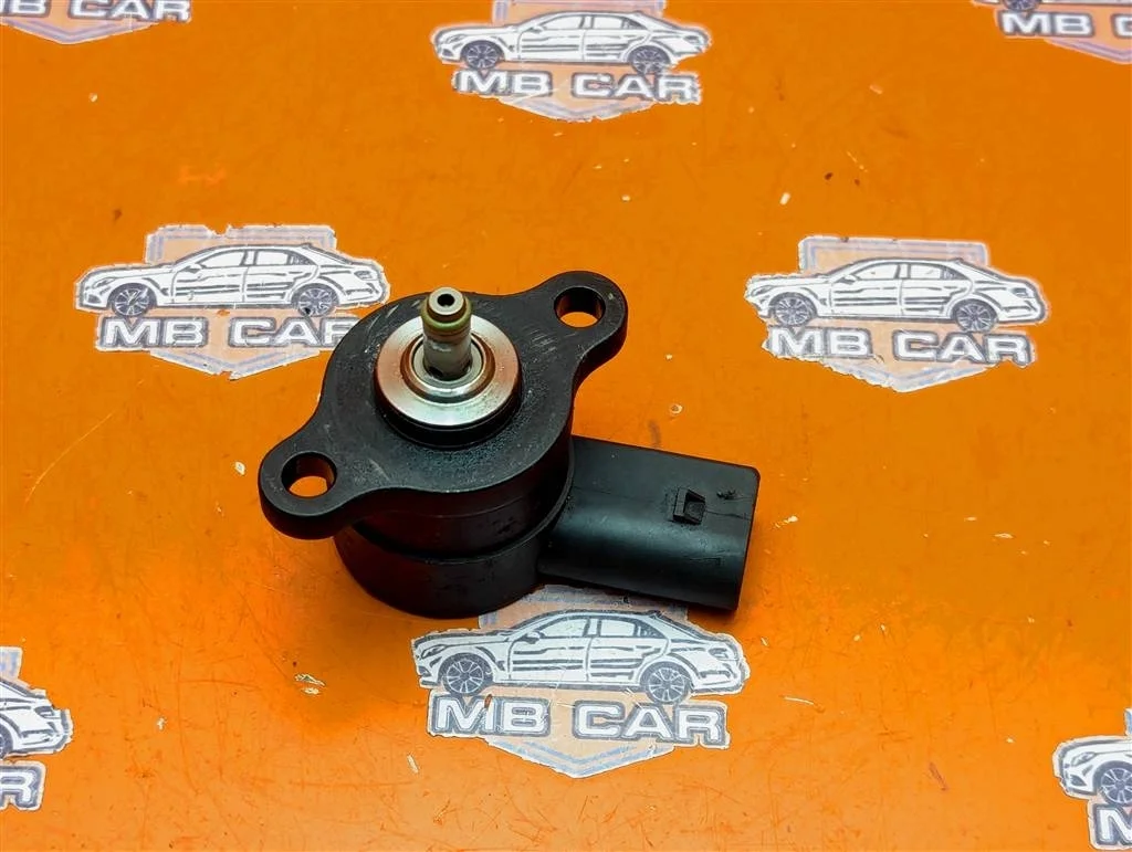 Регулятор давления топлива Mercedes-Benz