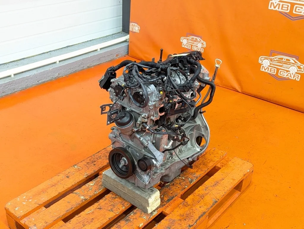 Двигатель бензиновый Mercedes-Benz