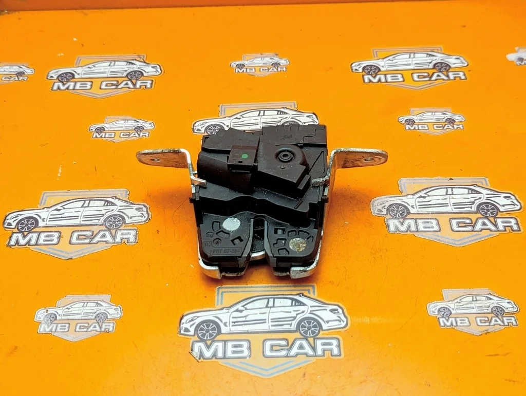 Замок багажника Mercedes-Benz