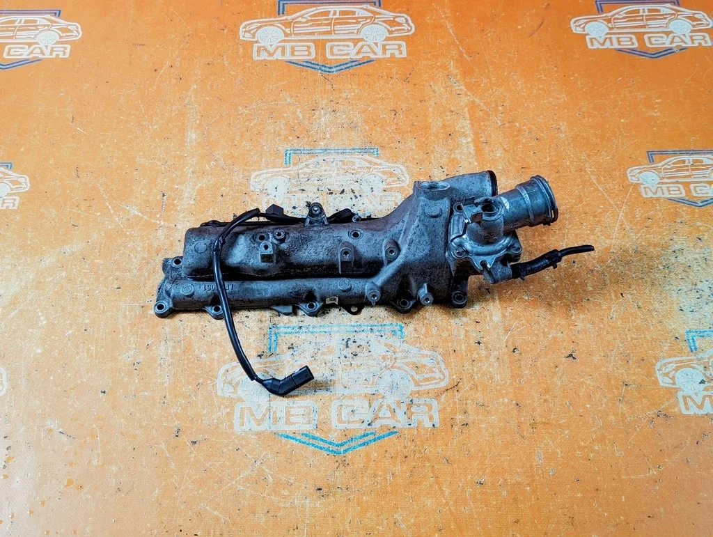 Коллектор впускной Mercedes-Benz