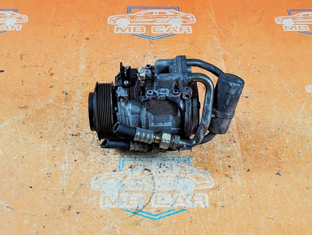 Компрессор кондиционера Mercedes-Benz