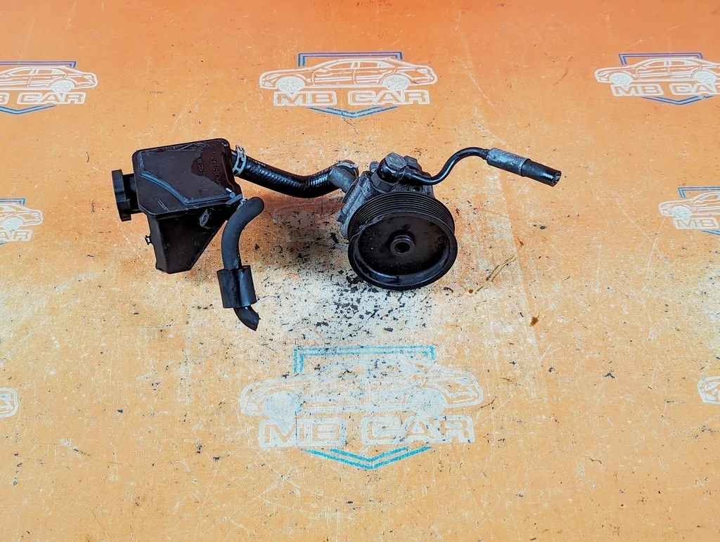 ГУР Mercedes-Benz