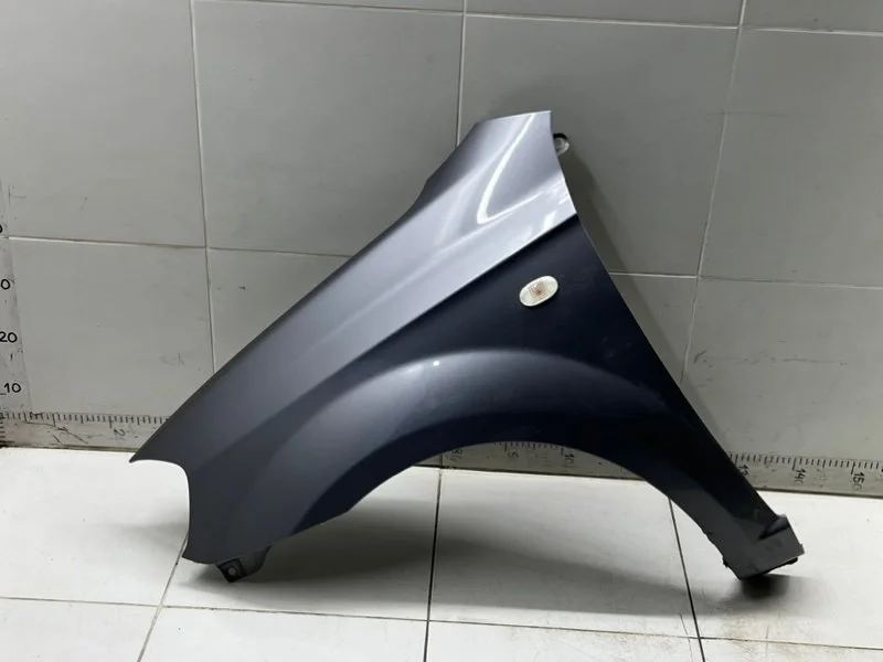 Крыло переднее левое Chevrolet Aveo T250 B12D1