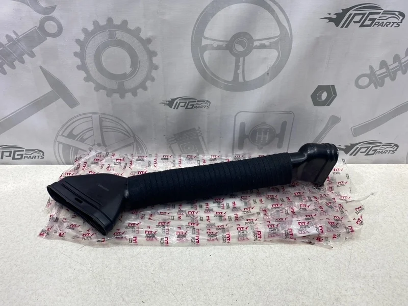 Патрубок воздушного фильтра правый Mercedes-benz ML W166