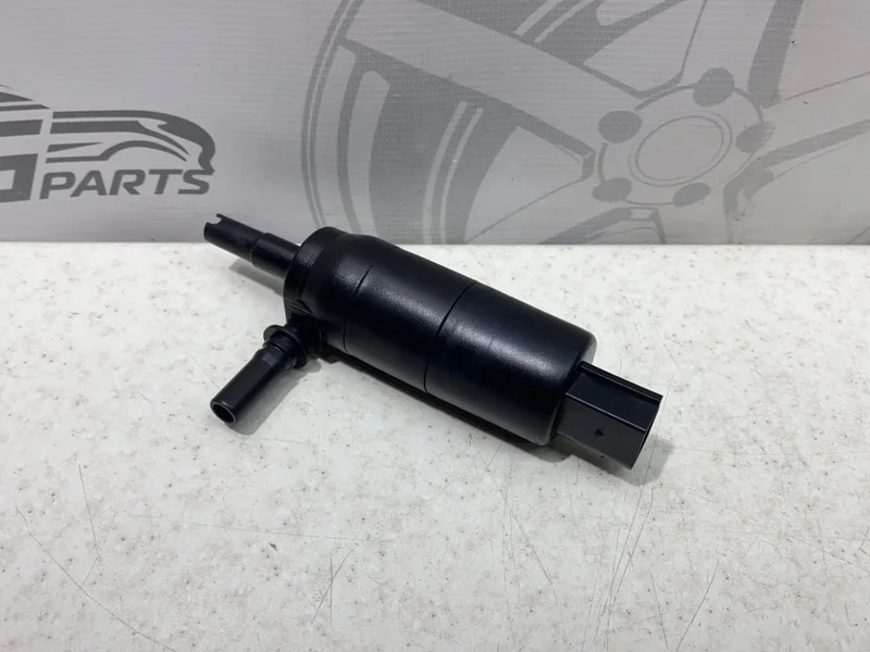 Насос омывателя фар Mercedes-benz W204