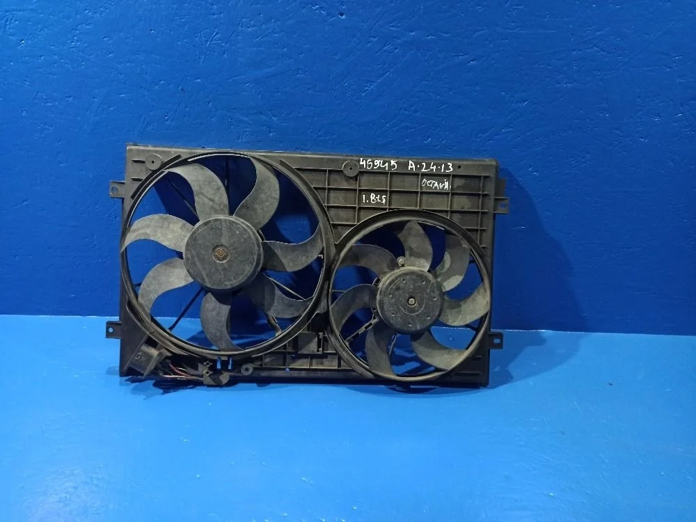 Вентилятор охлаждения в сборе Skoda Octavia