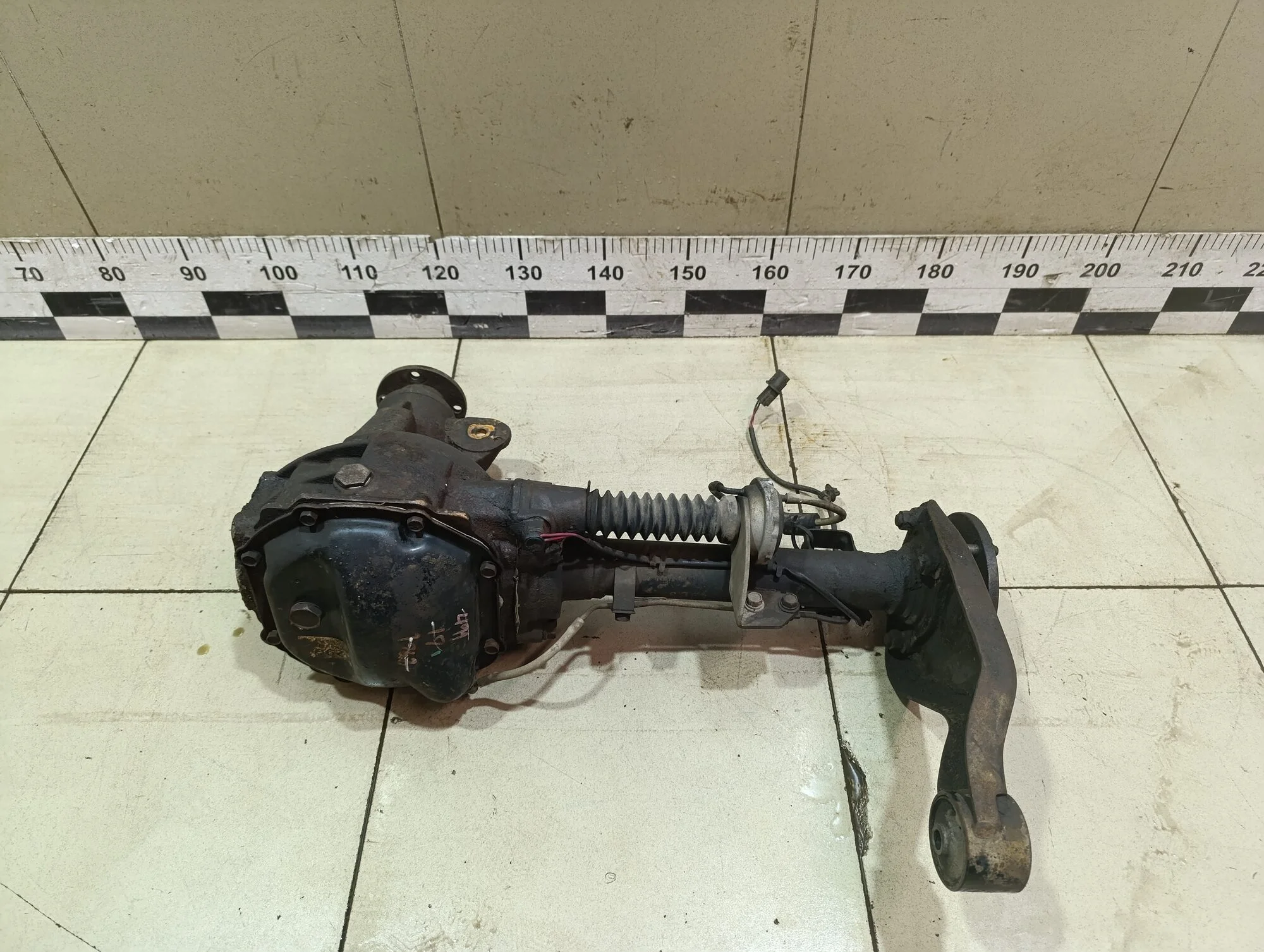 Редуктор переднего моста  L200 (KB) 2006-2016