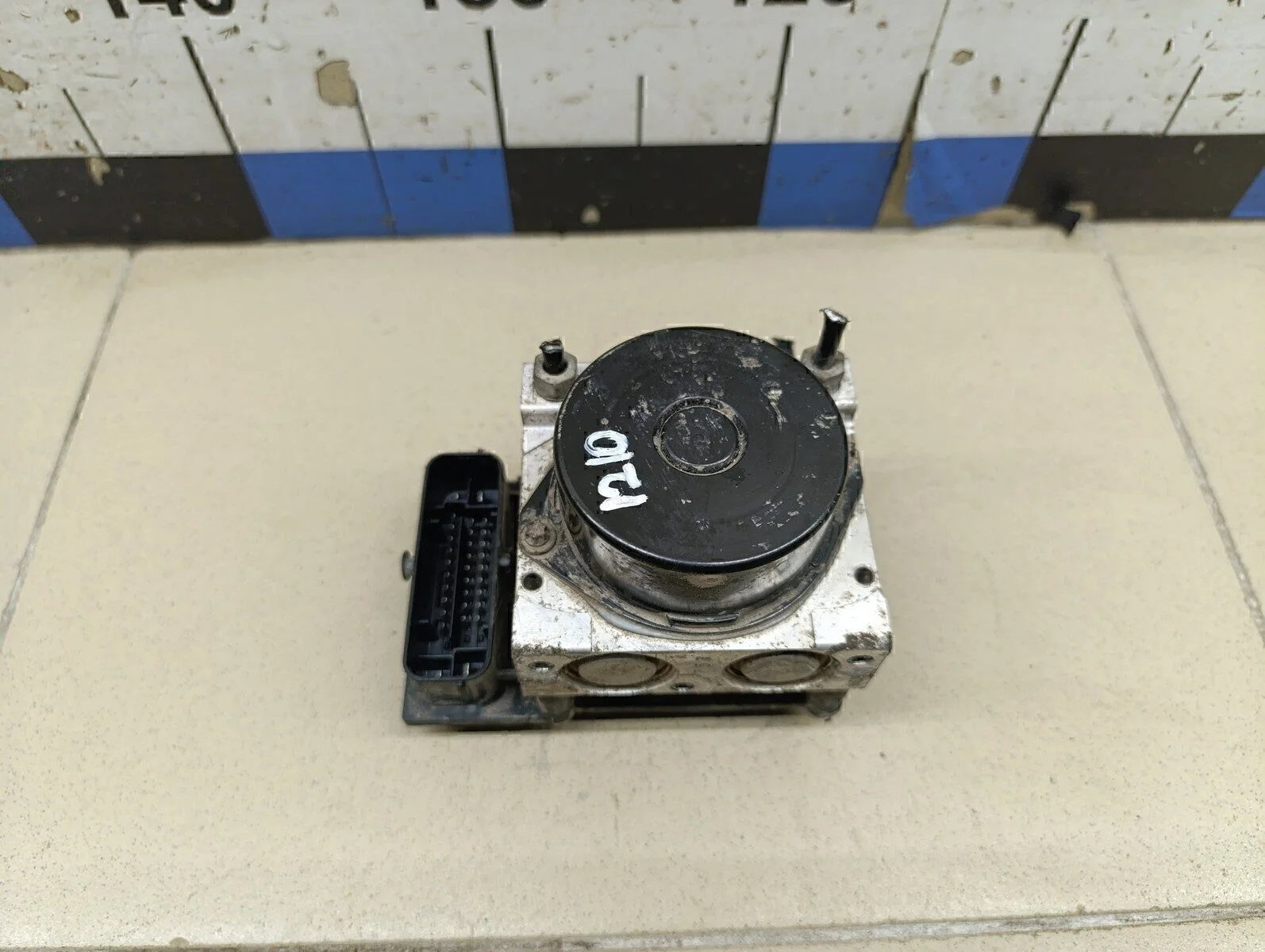 Блок ABS (насос) Polo (Sed RUS) 2011>