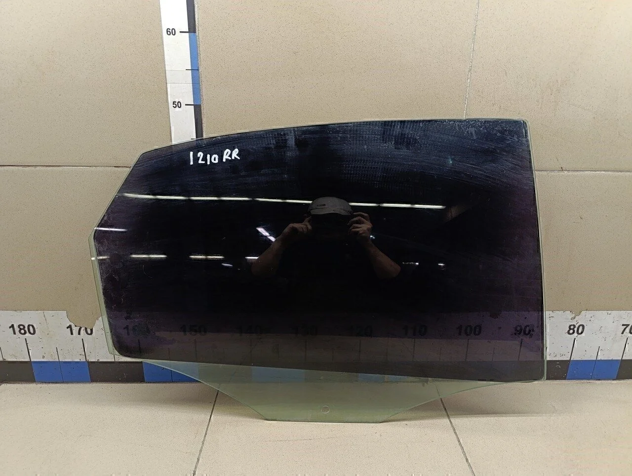 Стекло двери задней правой Polo (Sed RUS) 2011>