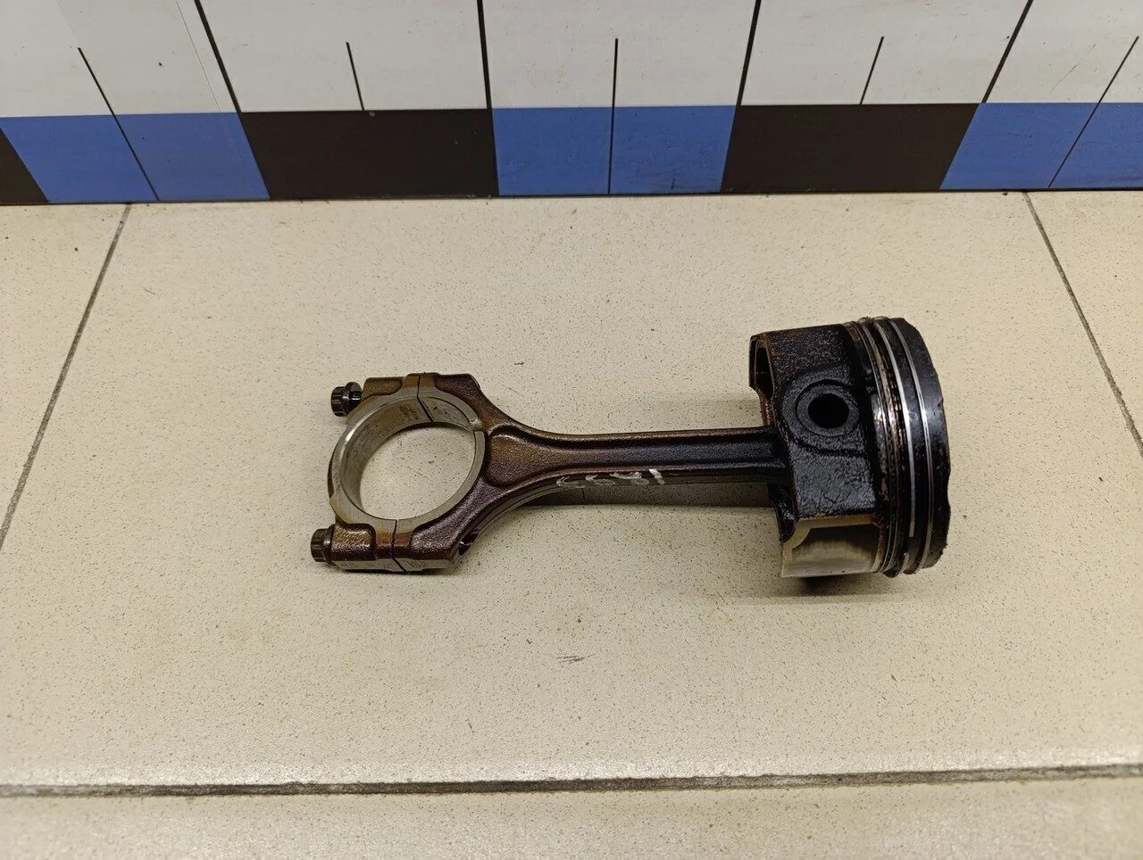 Поршень с шатуном Ceed 2012>