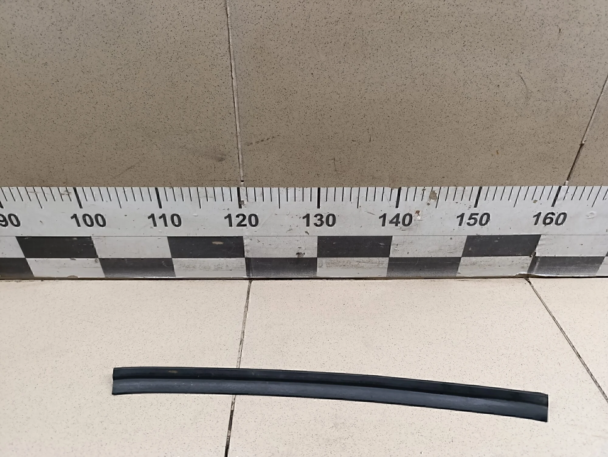 Уплотнитель двери Lacetti 2003-2013