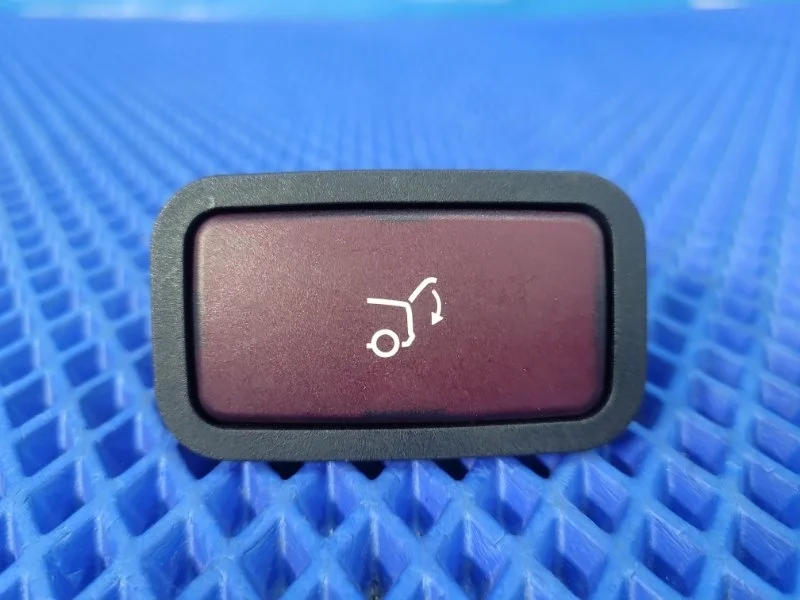 Кнопка открывания багажника Mercedes-Benz E-Class 2006 A2118219551 W211 М272964