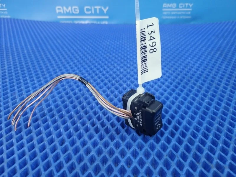 Кнопка стеклоподъемника Mercedes-Benz S-Class 1997 A1408210151 W140 M119