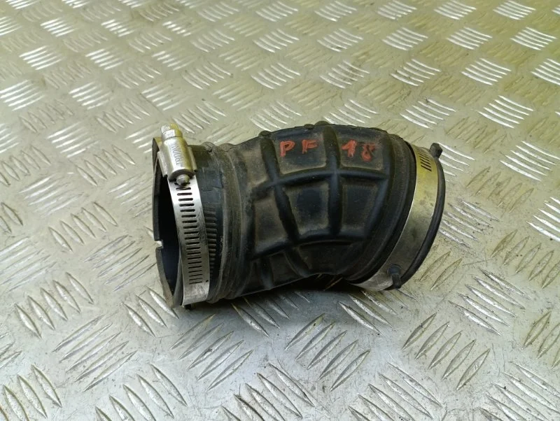 Патрубок воздушного фильтра Nissan Pathfinder (R51M) 2004-2013 2012 165765X20B ВНЕДОРОЖНИК 3.0 D V9X