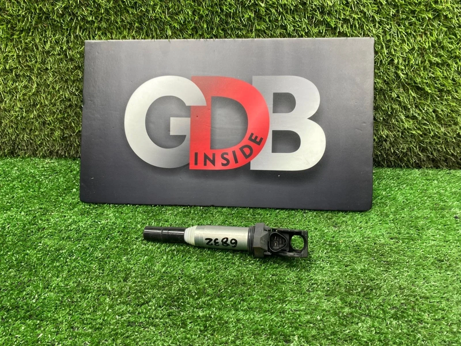 Катушка зажигания BMW X1 23.02.2012 12138616153 E84 N20B20A