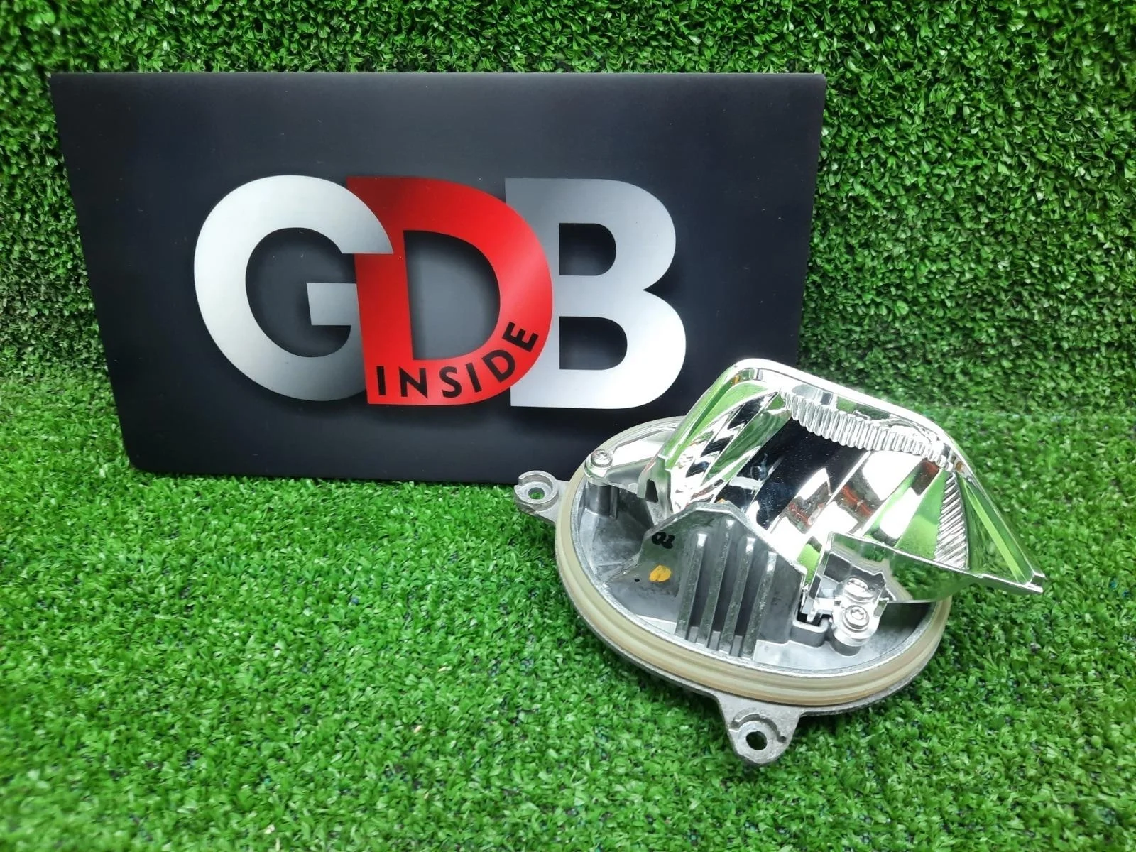 Светодиодный модуль BMW X5 10.07.2015 63117381449 F15 N57D30A, передний левый