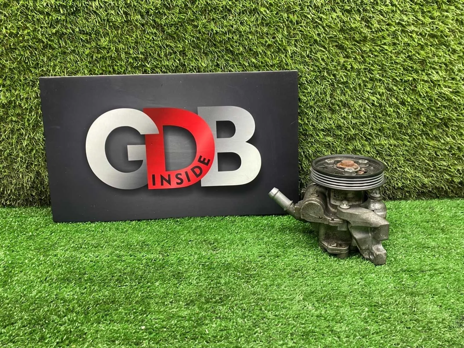 Насос гидроусилителя руля BMW X1 23.02.2012 32416798865 E84 N20B20A