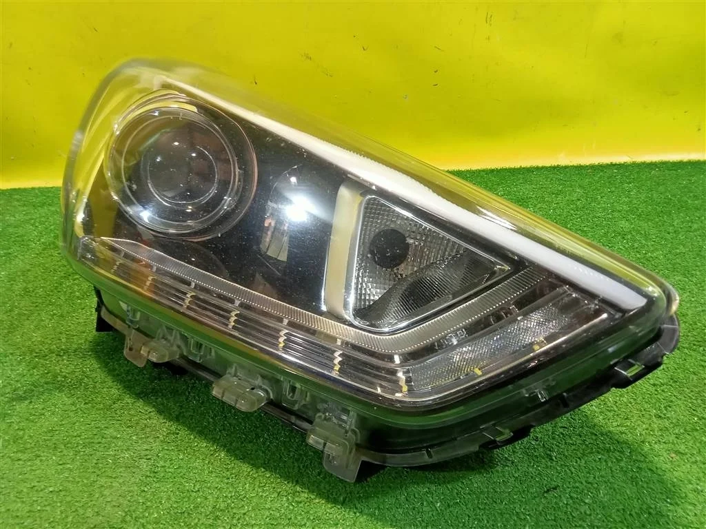 Фара правая Hyundai Creta GS 2015 92102M0100 23819